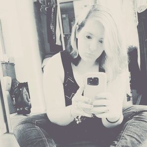 Meet your Posher, Catherine